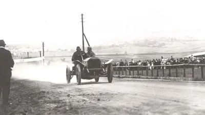 Camille Jenatzy at Kaiserpreisrennen in Taunus, Germany 1907